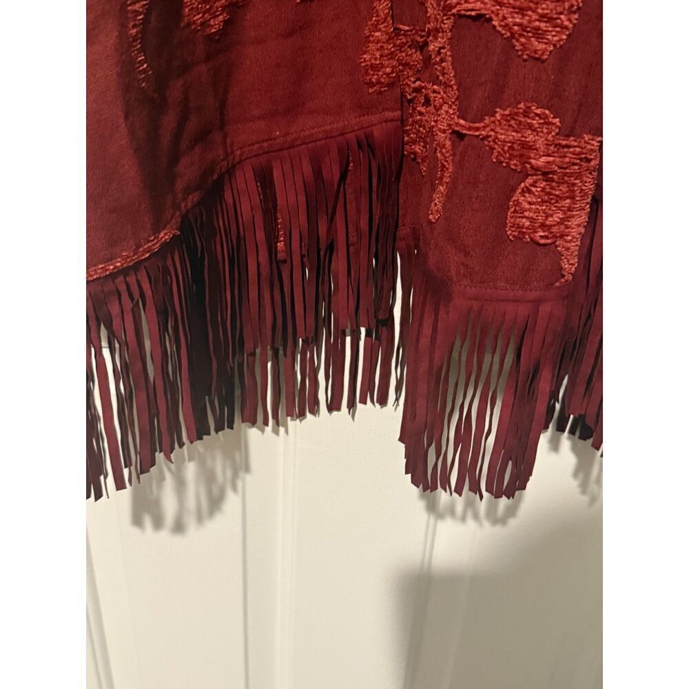 Chico's Chenille Floral Jacquard Ruana Wrap Women's L/XL Red Burgundy NWT - Picture 4 of 5